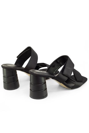 Feles Kadın Günlük Ayakkabı Siyah Saten